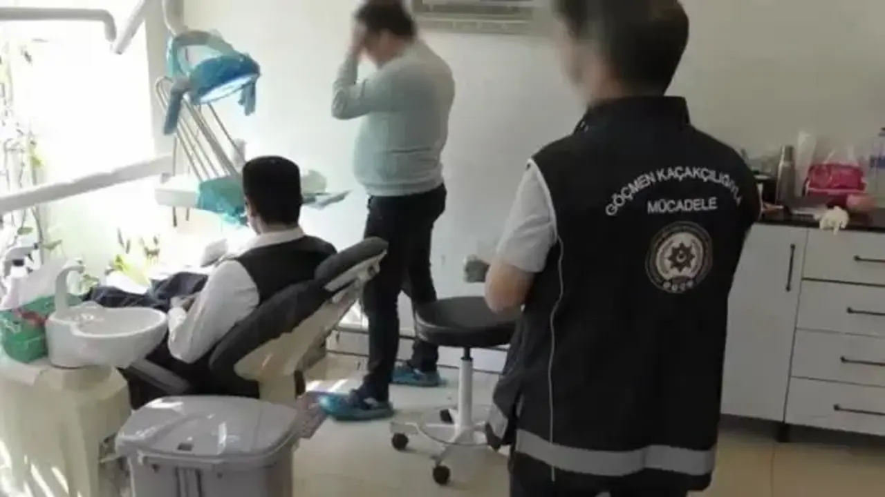 Bursa'da sahte doktor operasyonu! Evleri polikliniğe çevirmişler: 17 şüpheli yakalandı