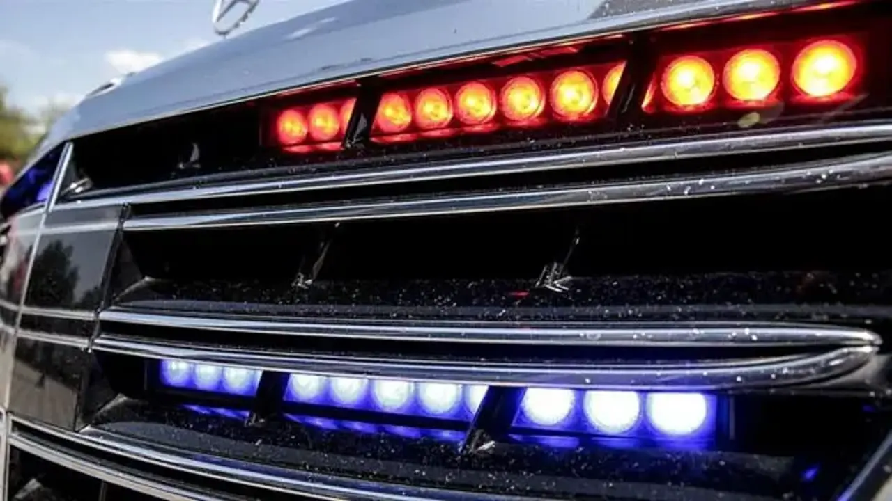 Çakarlı otomobilin sürücüsüne ceza yağdı: 786 bin TL ceza