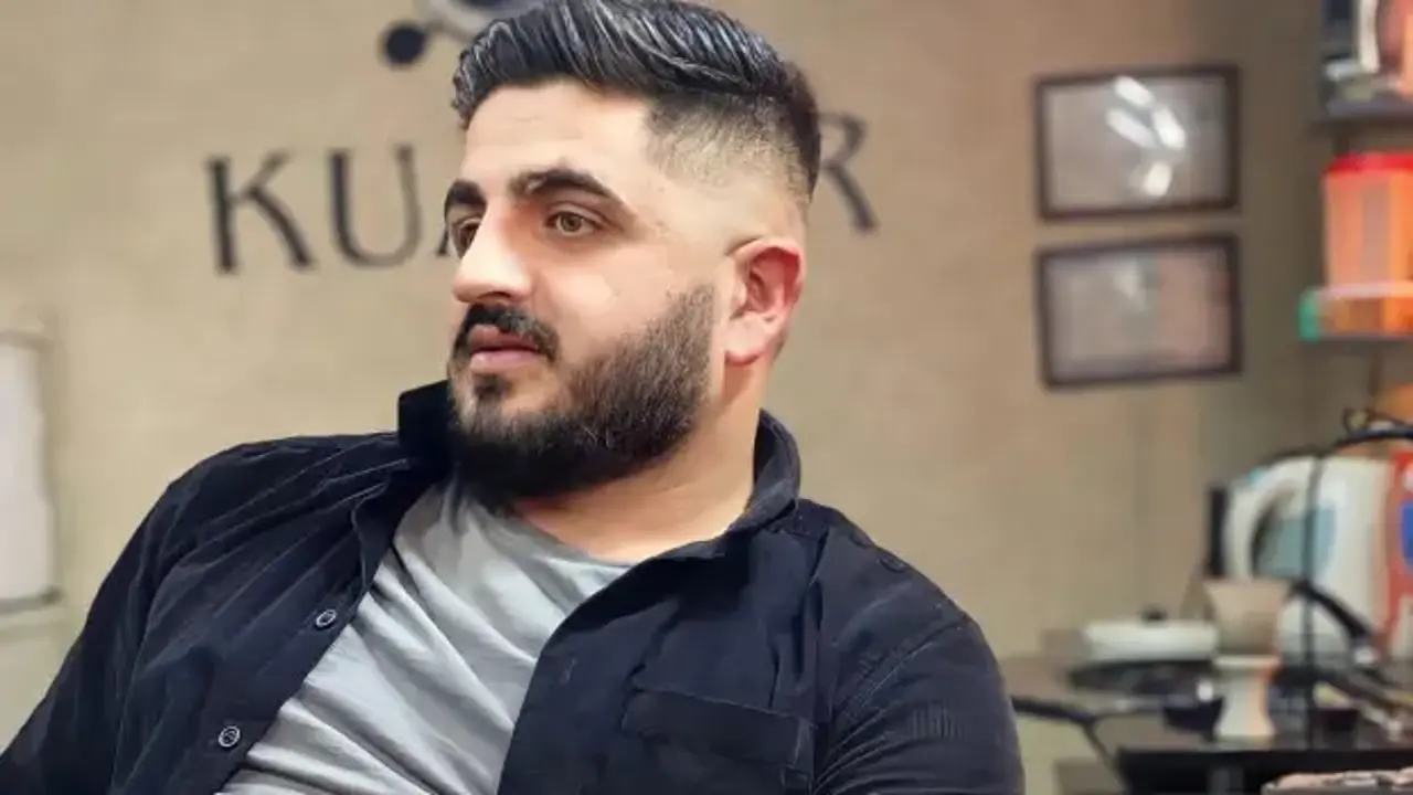 Cami önünde başından vurulmuş halde ölü bulundu