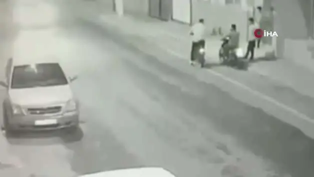 Cami yolunda acı son: Motosikletin çarptığı 78 yaşındaki adam hayatını kaybetti