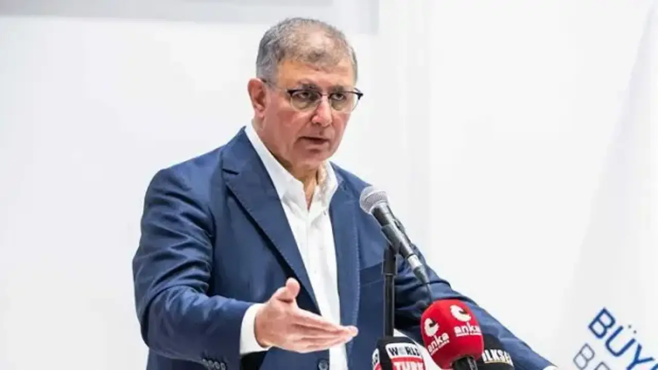 Cemil Tugay AK Parti iddialarına yanıt verdi: Kararın eşiğindeyim!