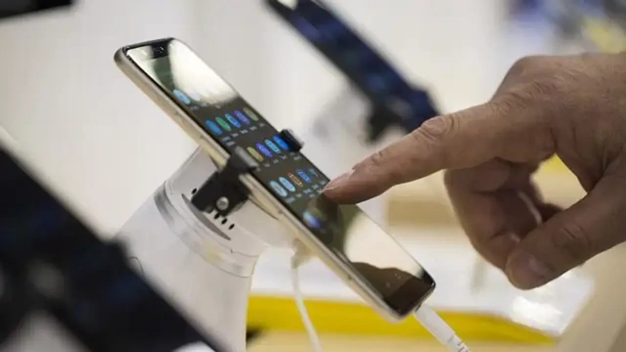 Cep telefonu ithalatında yeni dönem! Yeni düzenleme bugün yürürlüğe girdi