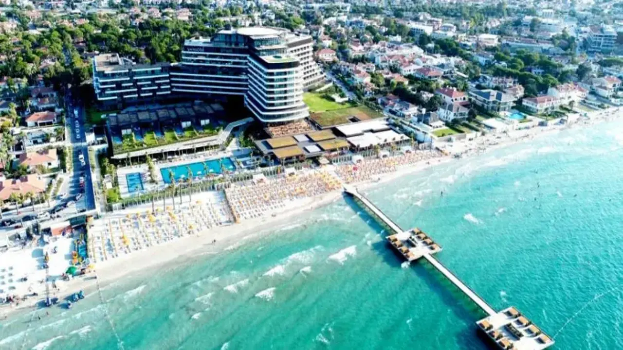 Çeşme'nin turizm geleceği için yol haritası hazırlandı