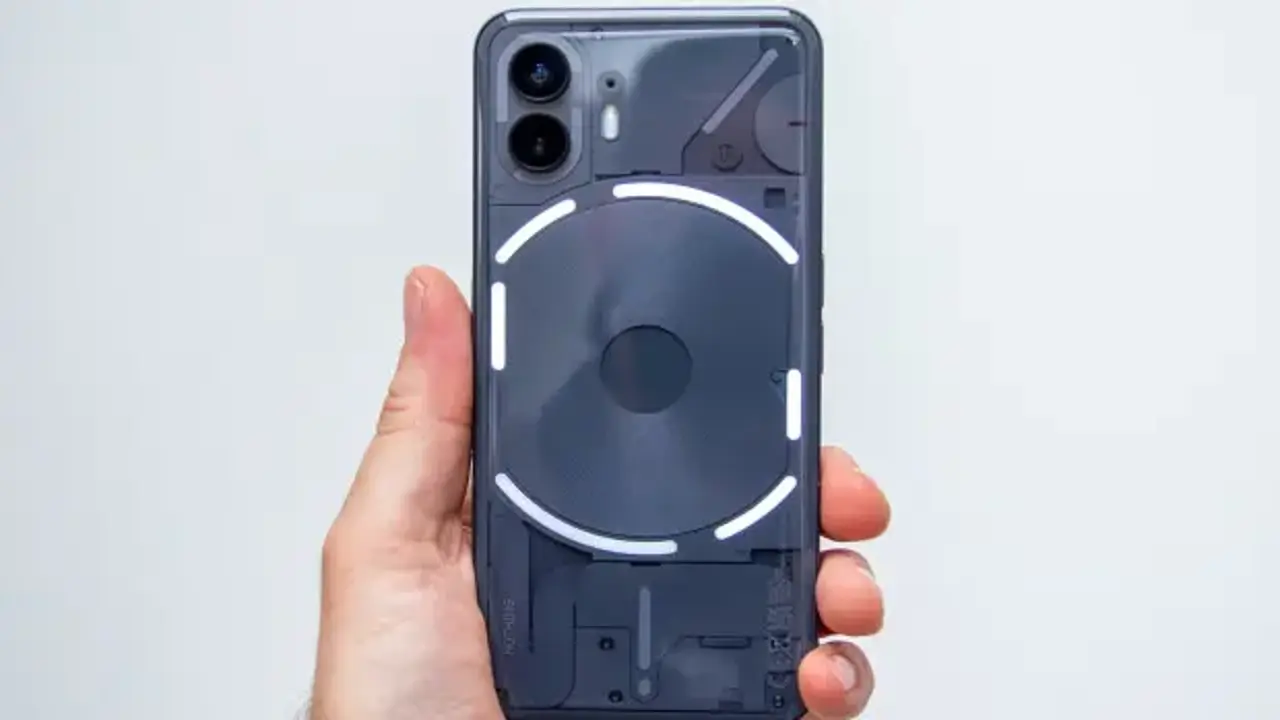 Çok satıyordu: Sevilen telefon tarih mi oluyor? Noktayı koydu!