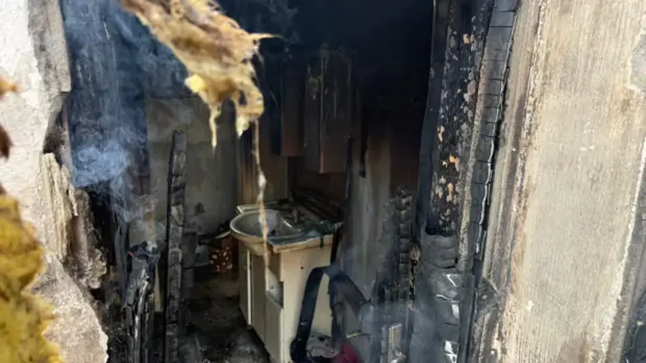 Çorum'da ev yangını: Kule döndü!