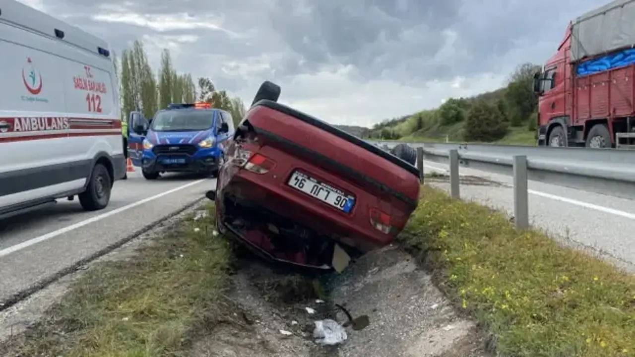 Çorum’da otomobil takla attı: 5 yaralı