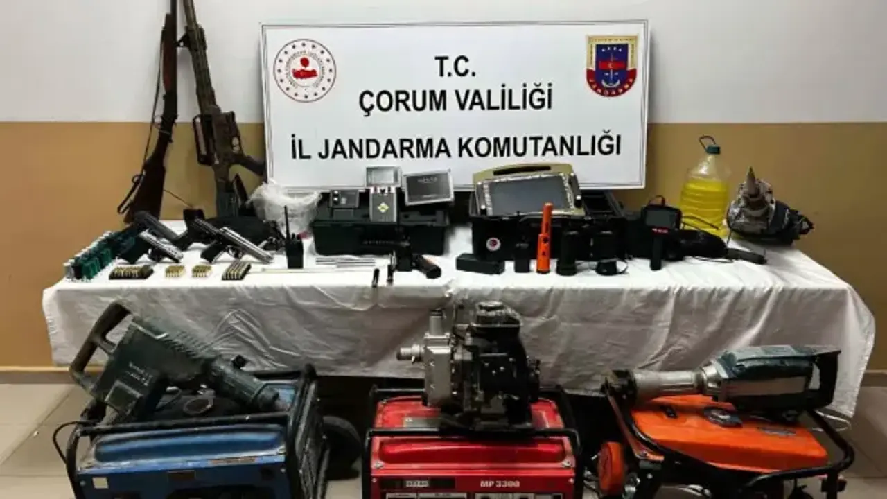Çorum'da tünel kazıp dinamitle define aradılar: Kaçak kazı yapan 5 şüpheli tutuklandı!