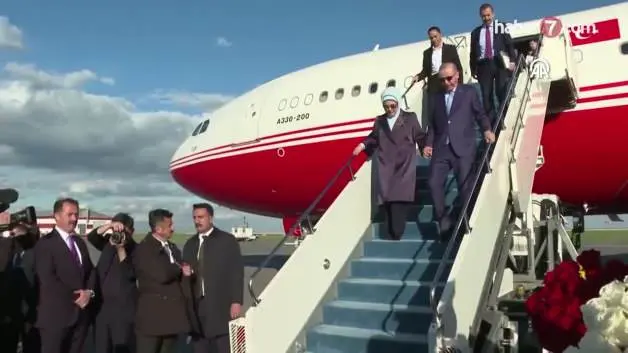 Cumhurbaşkanı Erdoğan, Kazakistan'a geldi: Dombra sürprizi!
