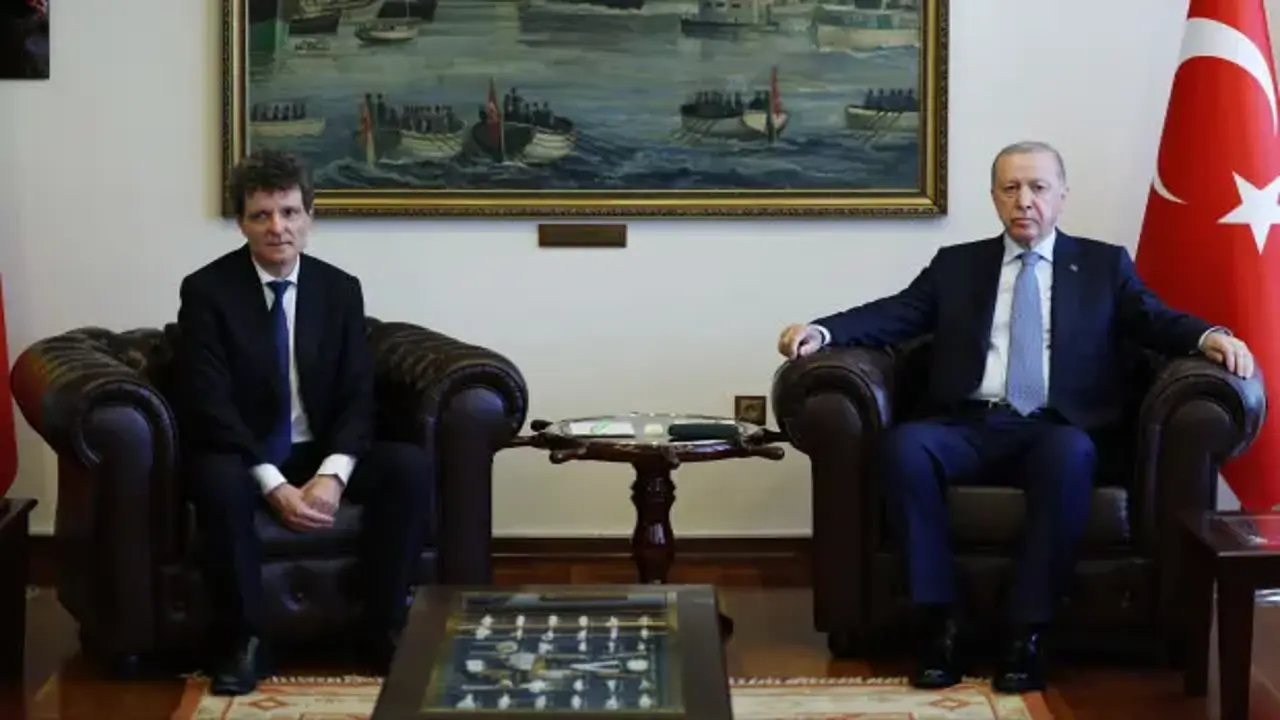 Cumhurbaşkanı Erdoğan, Romanya Cumhurbaşkanı Nicuşor Daniel Dan ile görüştü