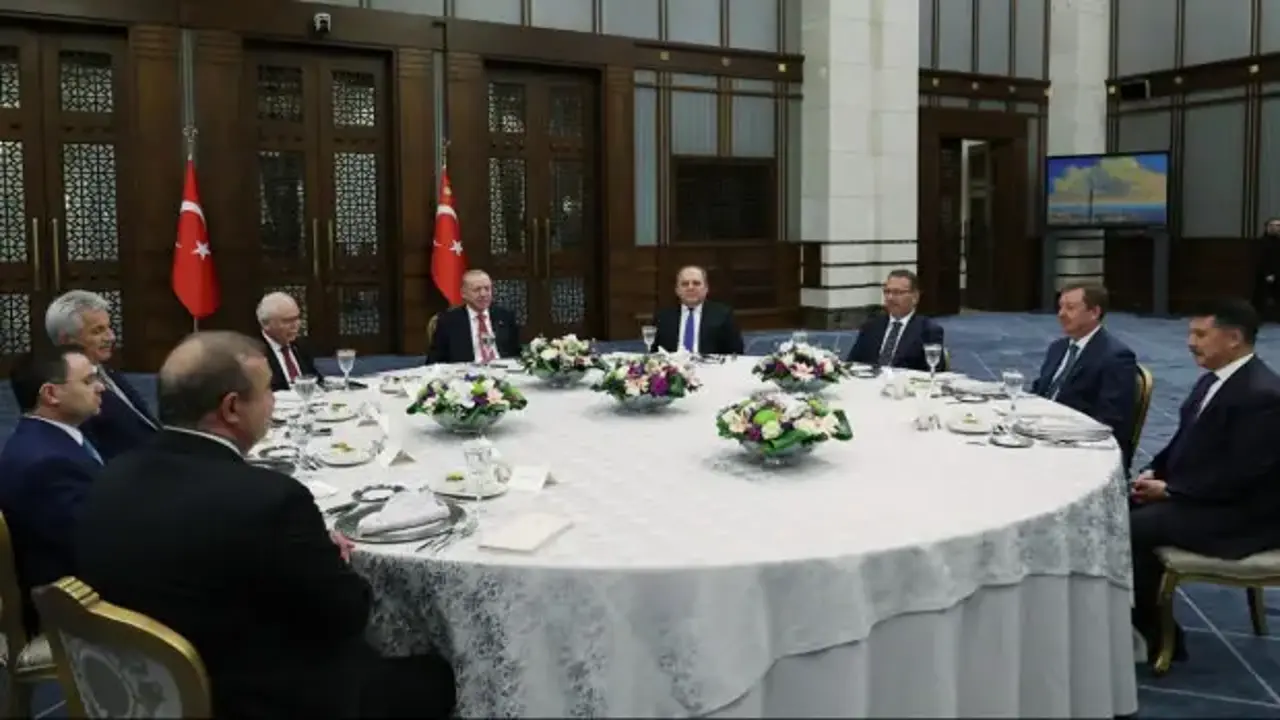 Cumhurbaşkanı Erdoğan Yüksek Mahkeme Başkanlarıyla bir araya geldi