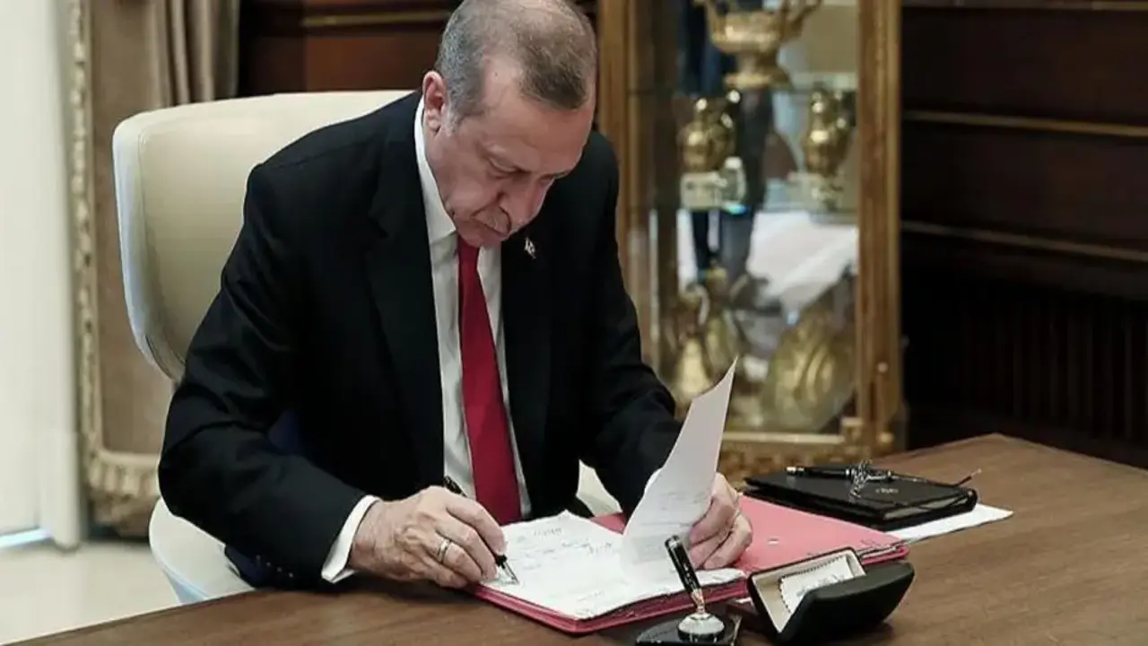 Cumhurbaşkanı kararıyla Resmi Gazete'de yayınlandı! İki ilin sınırı değişti...