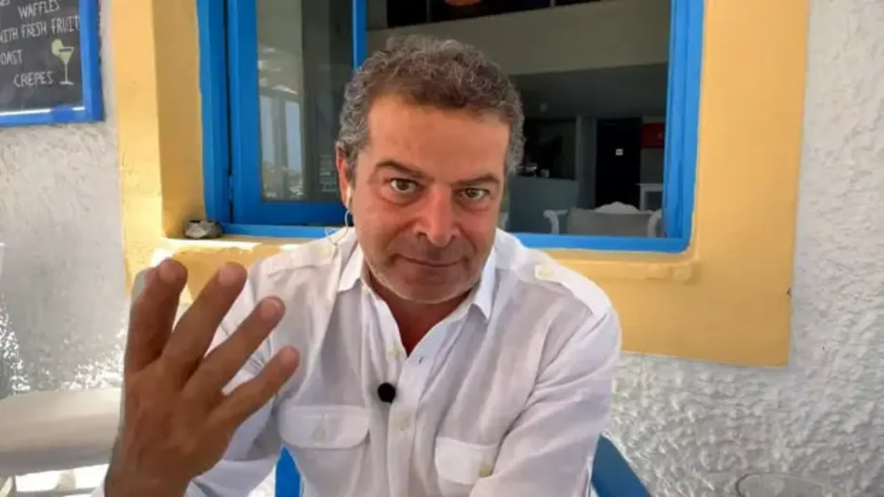 Cüneyt Özdemir'den deprem konutları tepkisi: Meymenetsiz bir muhalefet var