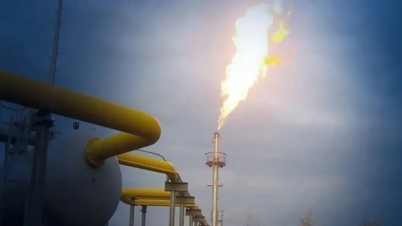 Doğal gaz fiyatlarında yükseliş! Hürmüz Boğazı kararı piyasaları sarstı