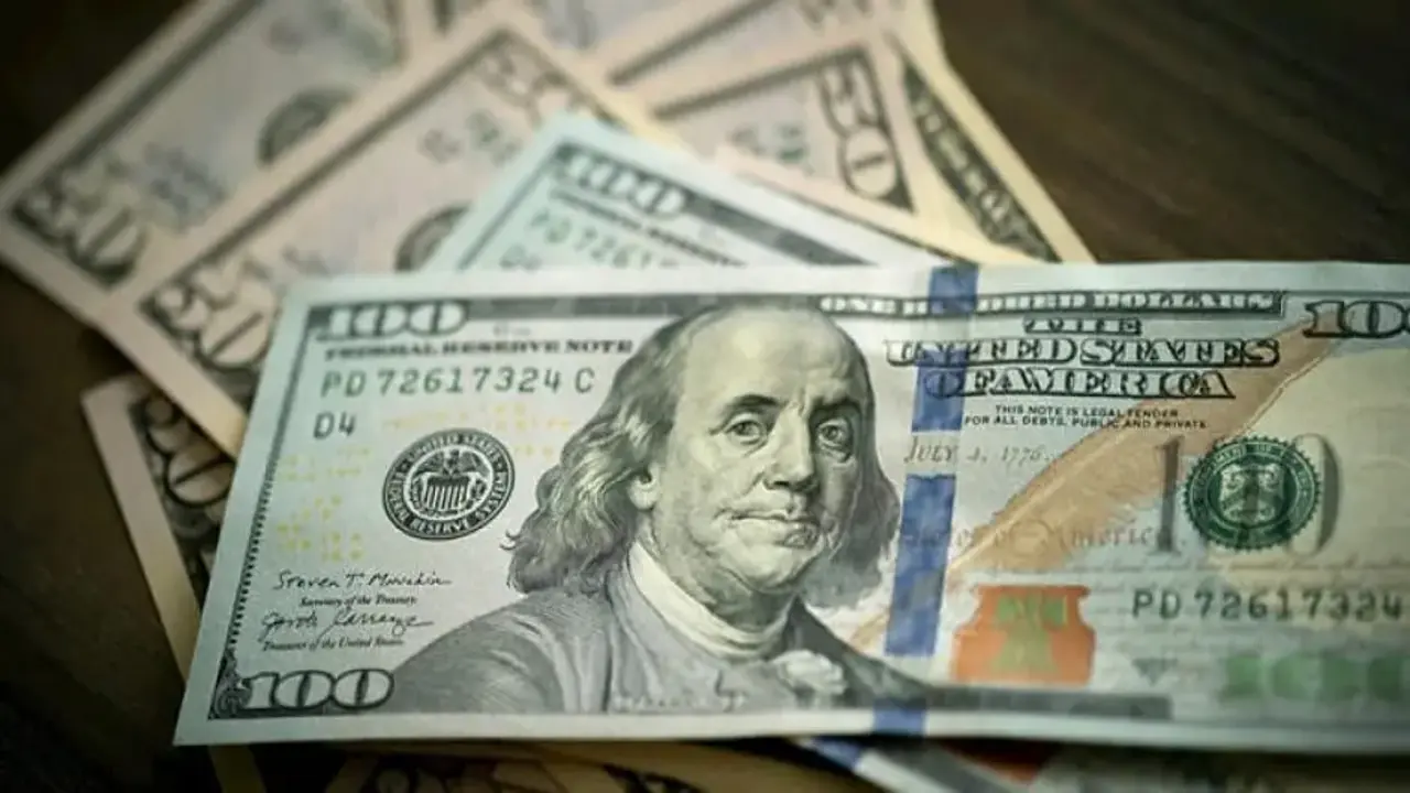 Dolar ve Euro'da günün ilk fiyatları! İşte güncel rakamlar...