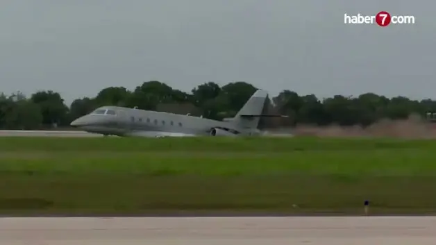 Dominik Cumhuriyeti'nde motoru arızalanan jet havalimanı yakınına düştü