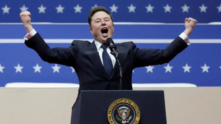 Dünya tarihinde daha önce görülmedi: Elon Musk şimdi de ilk trilyoner oldu