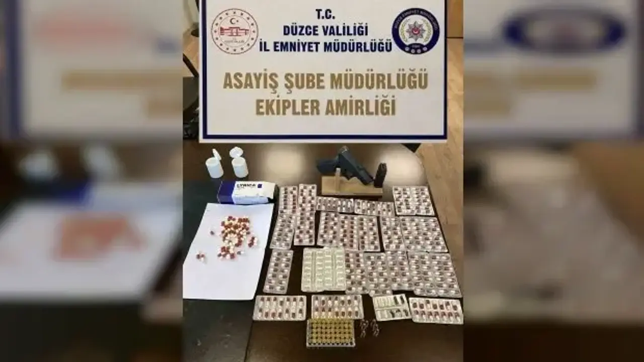 Düzce’de 1 milyon liralık sentetik hap ele geçirildi; 1 gözaltı