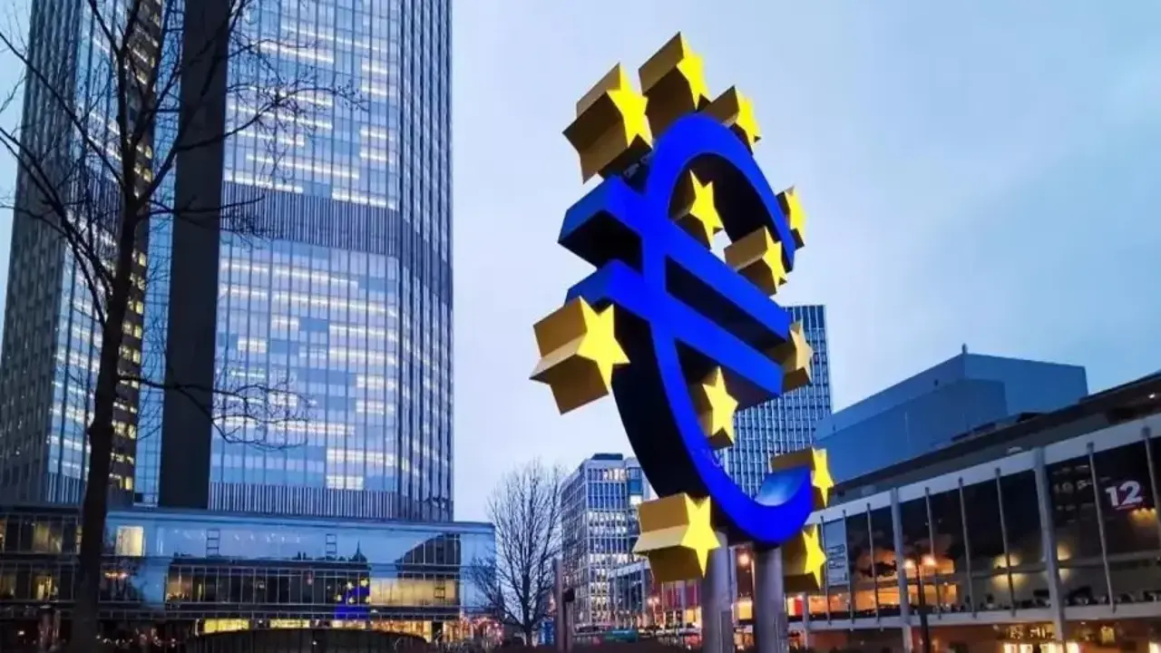 ECB, Orta Doğu'daki savaş ve borç yükü kaynaklı finansal risklere dikkati çekti