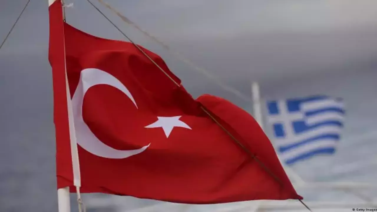 Ege'de suyu bulandıran karar! Avrupa Parlamentosu'ndan Yunan'a destek Mavi Vatan'a kınama