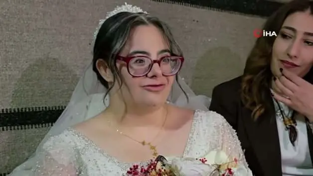 Elif’in gelinlik hayali gerçeğe dönüştü