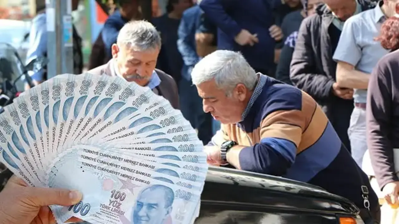 Emeklilere müjdeli haber: Bayram öncesi sürpriz!