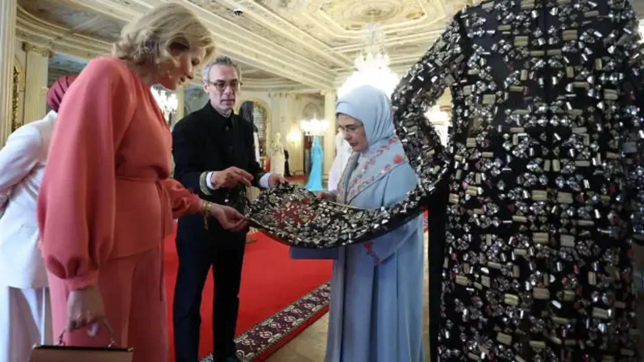 Emine Erdoğan, Belçika Kraliçesi Mathilde'yle bir araya geldi