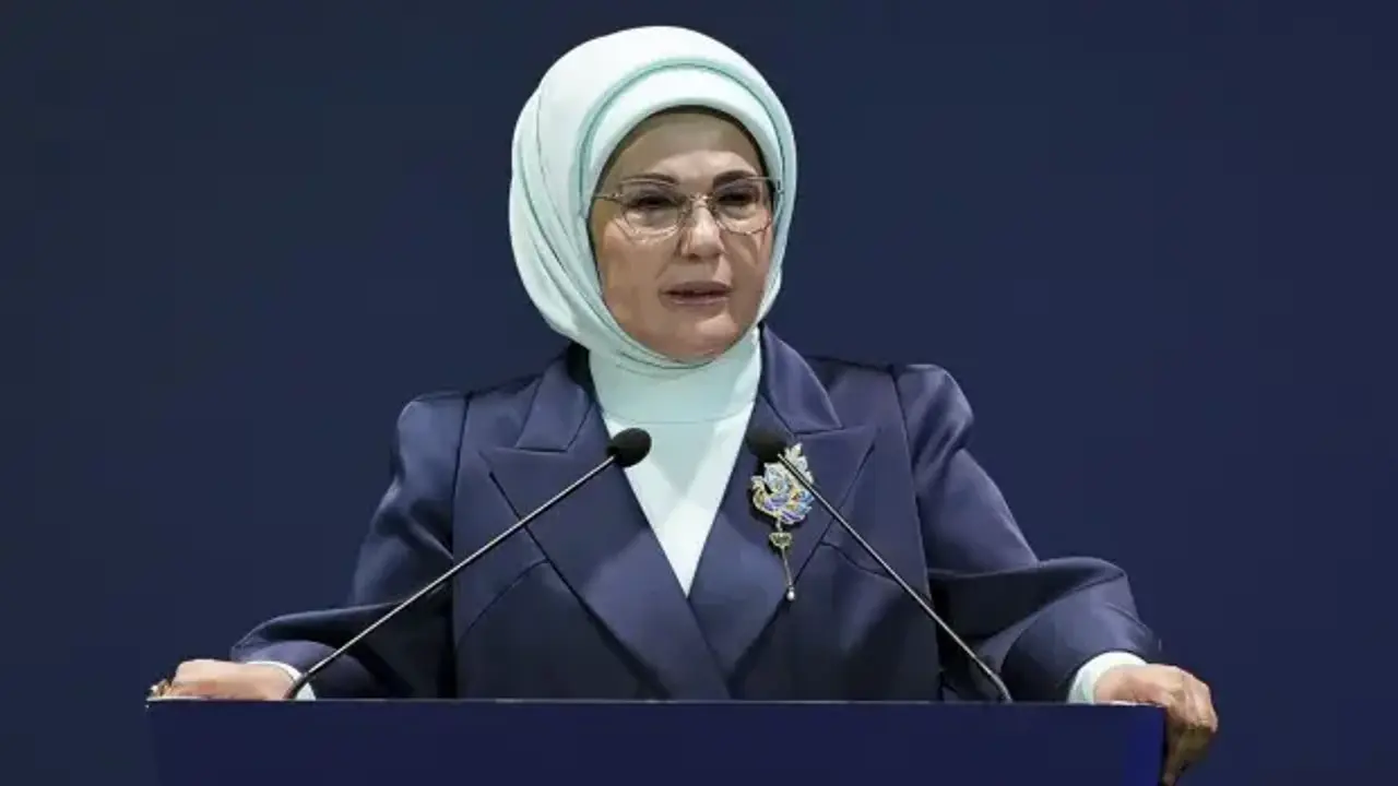 Emine Erdoğan, Türkiye Maarif Vakfının kuruluş yıl dönümünü kutladı