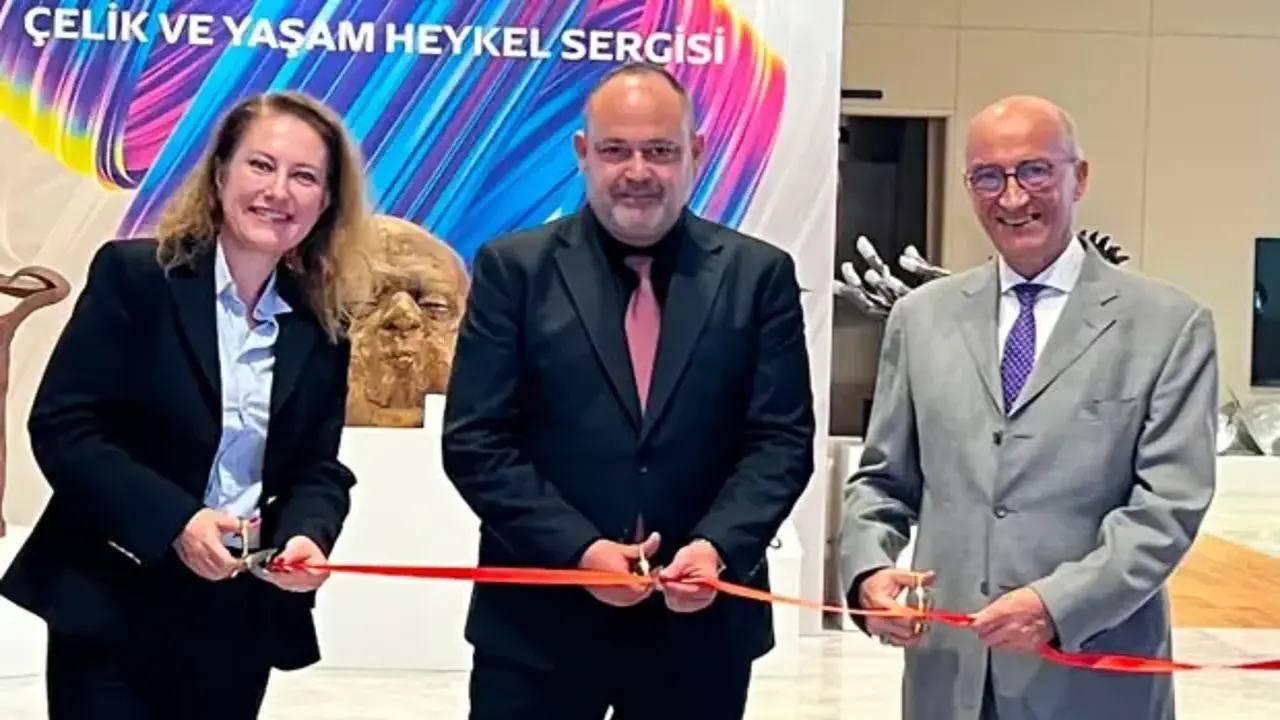 Erdemir, çeliği sanatla buluşturan genç yetenekleri ödüllendirdi