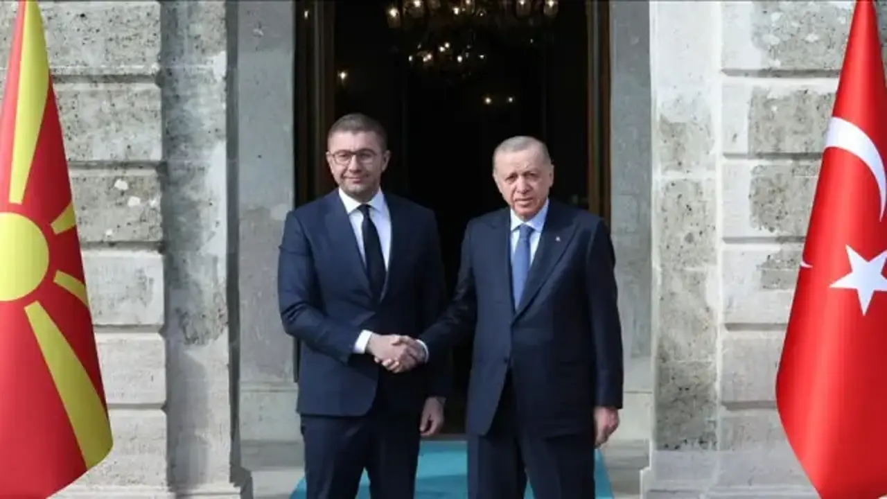 Erdoğan, Kuzey Makedonya Başbakanı Mickoski'yi kabul etti