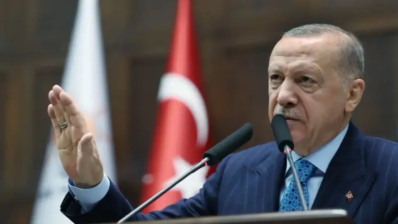 Erdoğan’ın adaylığı için dikkat çeken açıklama! 2028 seçimi için ilk kez tarih verildi