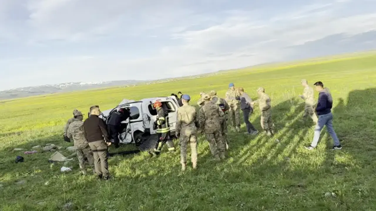 Erzurum'da feci kaza: 1’i bebek 3 kişi öldü