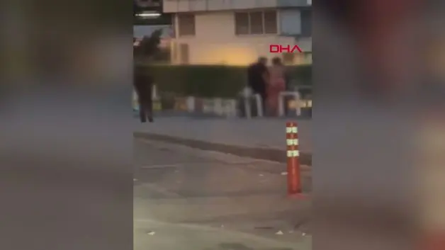 Fatih'te 18 yaşında küçük tacizciler kameraya yakalandı