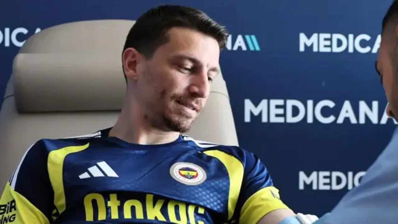 F.Bahçe'de sürpriz gelişme! 7 gün sonra sözleşmesi bitecek isim sağlık kontrolünden geçti