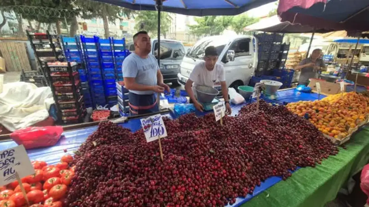 Festivalde 300 liraydı, pazarda 70 liraya düştü