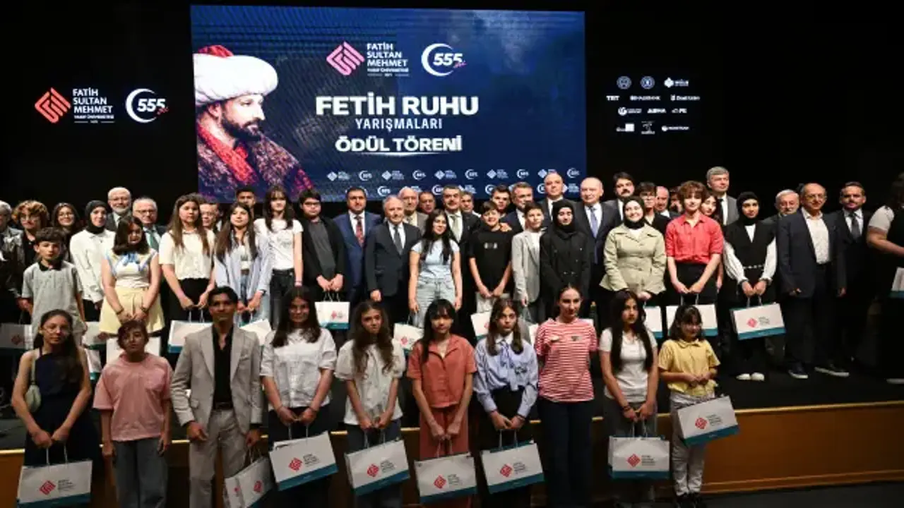 Fetih ruhu geleceğe taşındı! Türkiye genelinden yoğun katılım!