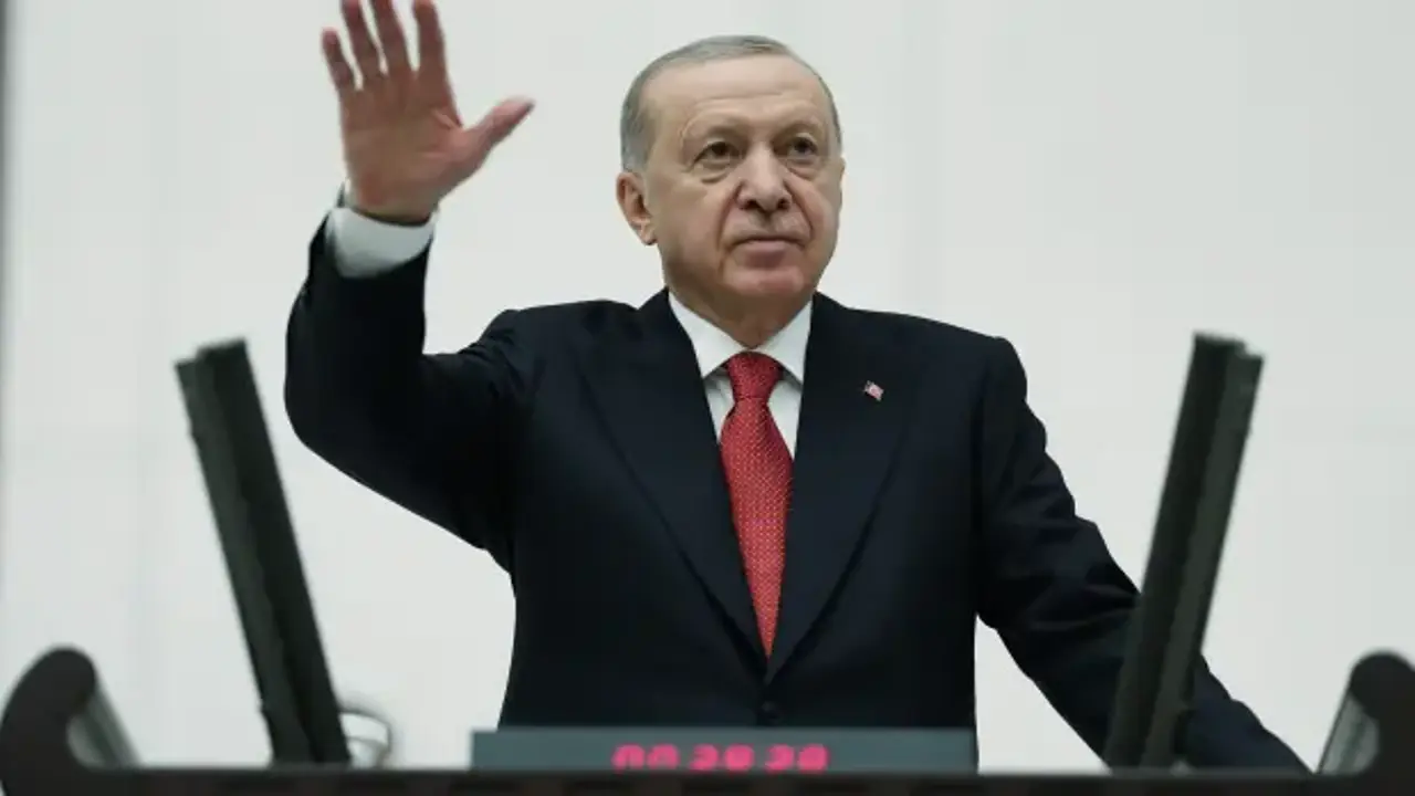 Fon krizinde DDK raporu bekleniyor: Kabine değişim sinyali!