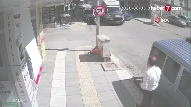 Freni boşalan hafriyat kamyonu, 10 aracı biçti! Yaralılar var...