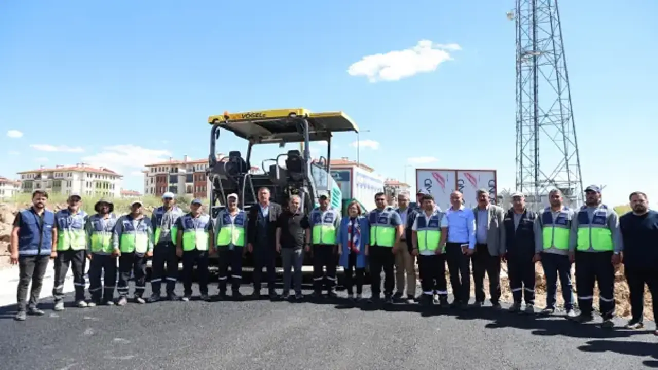 Gaziantep Büyükşehir asfalt sezonunu açtı
