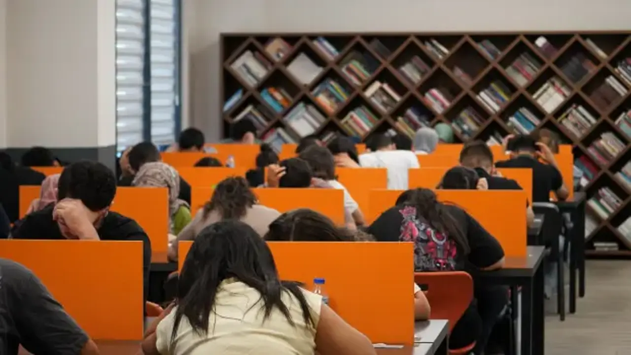 Gaziantep'te YKS seferberliği! Öğrencilere tatbikat sınavı, ulaşım ücretsiz