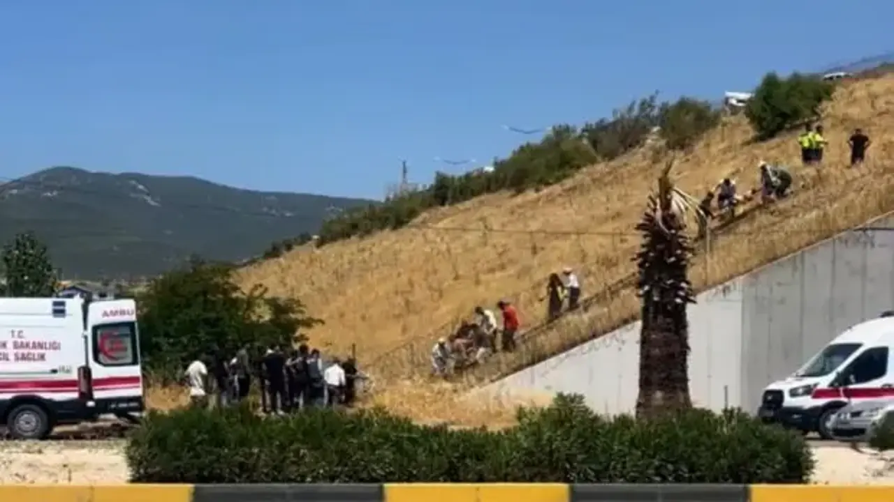 Gaziantep'te zincirleme kaza: 2 ölü, 3 ağır yaralı!