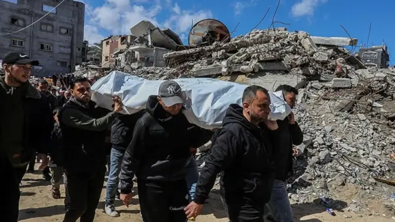 Gazze'de can kaybı 72 bin 961'e yükseldi