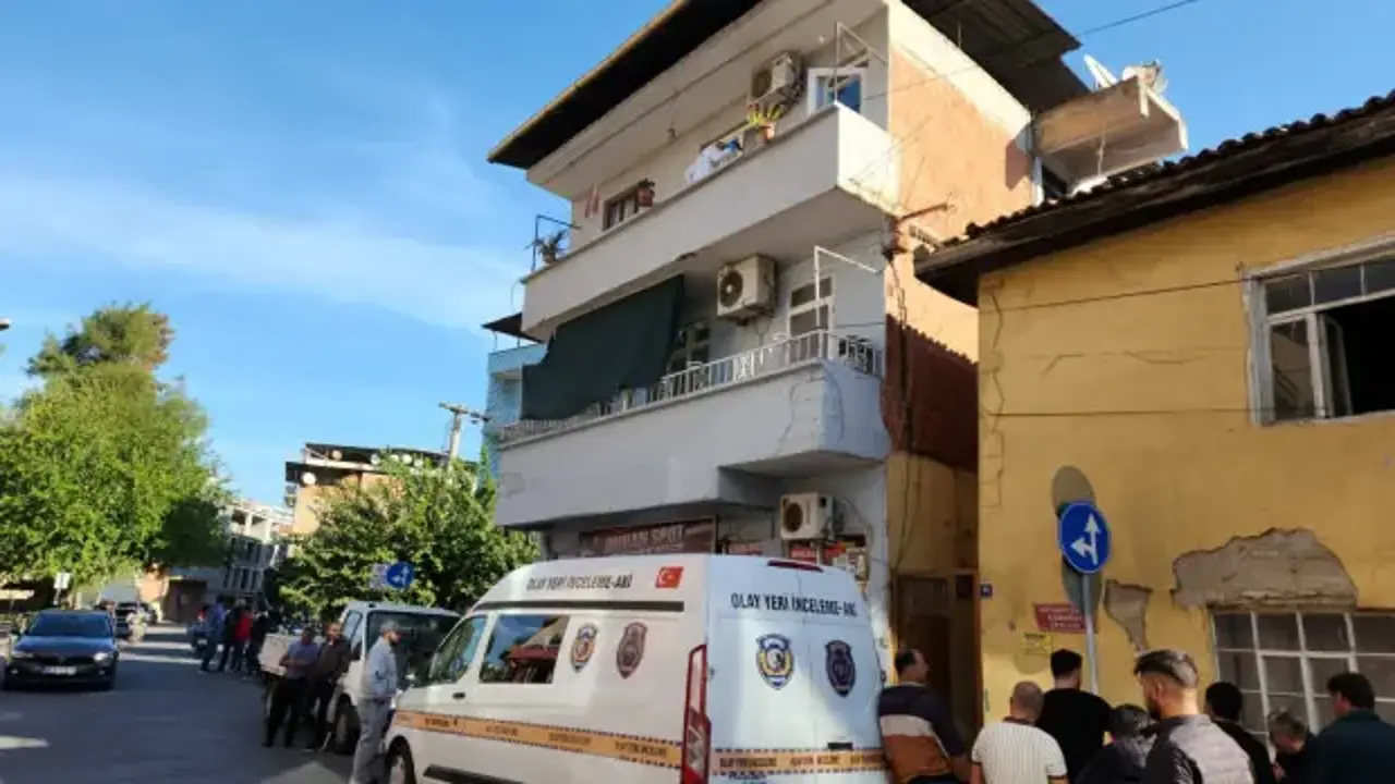 Genç kadın evinin banyosunda ölü bulundu!