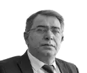Hakim, savcı ve avukatların yüksek lisans ve doktora yapmalarını zorlaştıran engellerin kaldırılması gerekir