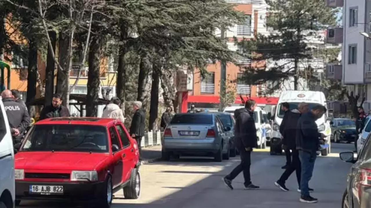 Halı çırpma kavgası kanlı bitti: 2 ölü