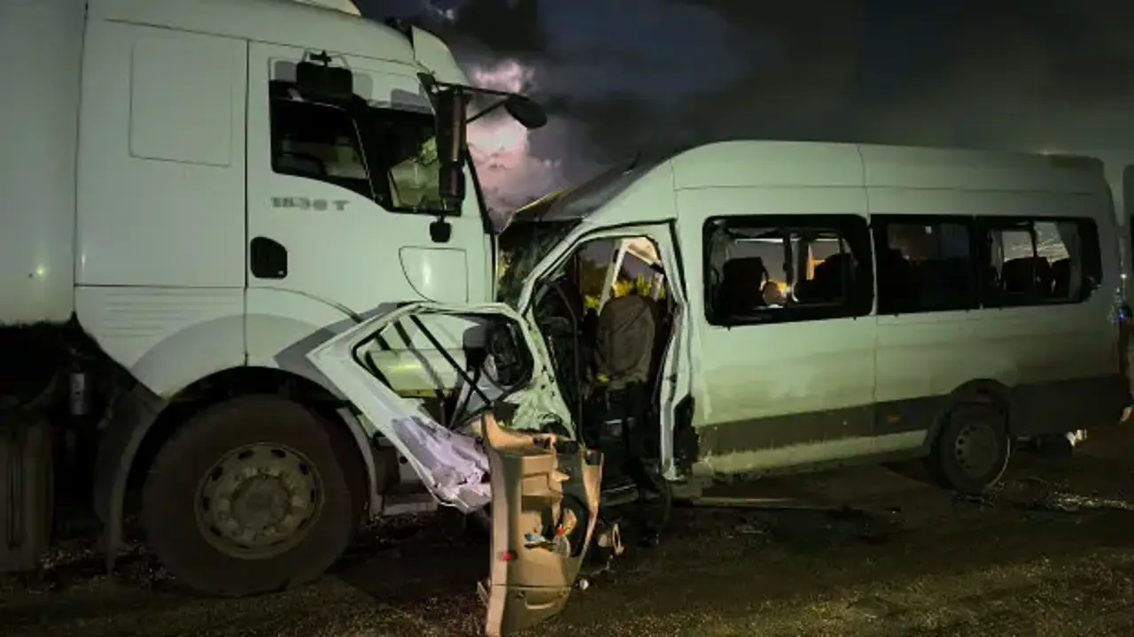 Hatay'da korkunç kaza: Ölü ve yaralılar var