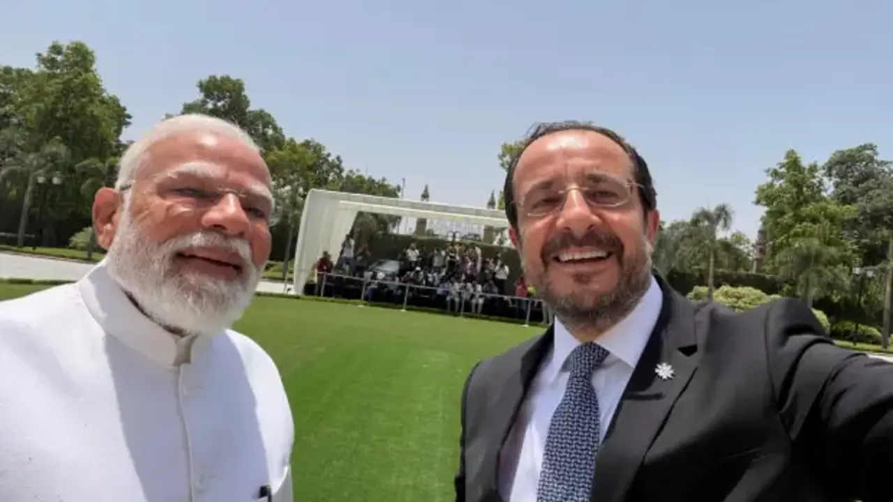 Hristodulidis ve Modi imzaları attı! 