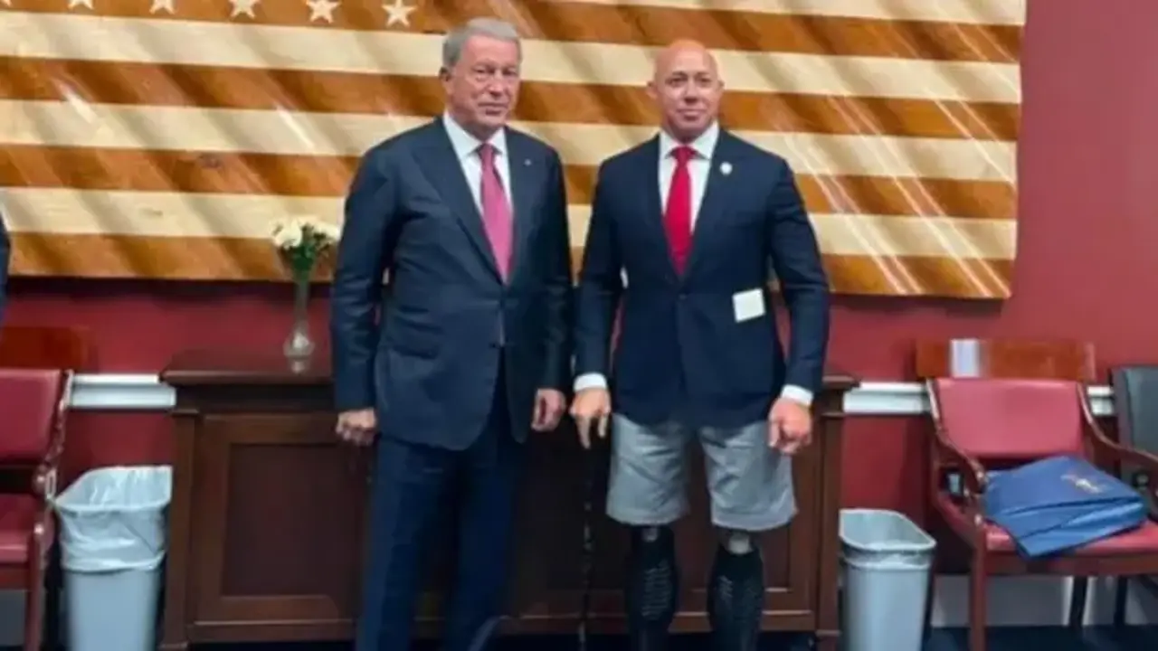 Hulusi Akar ateş püskürdü: Devlet, algı operasyonlarına malzeme edilmez!