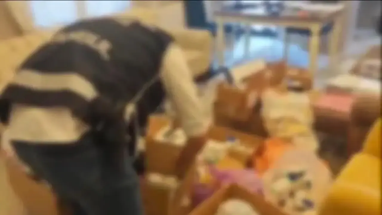 İlaç stoklayıp yurtdışına satan eczacılara operasyon!