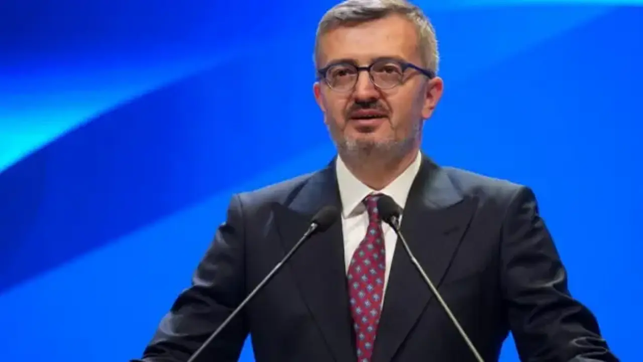 İletişim Başkanı Duran Aliya İzetbegoviç'i andı