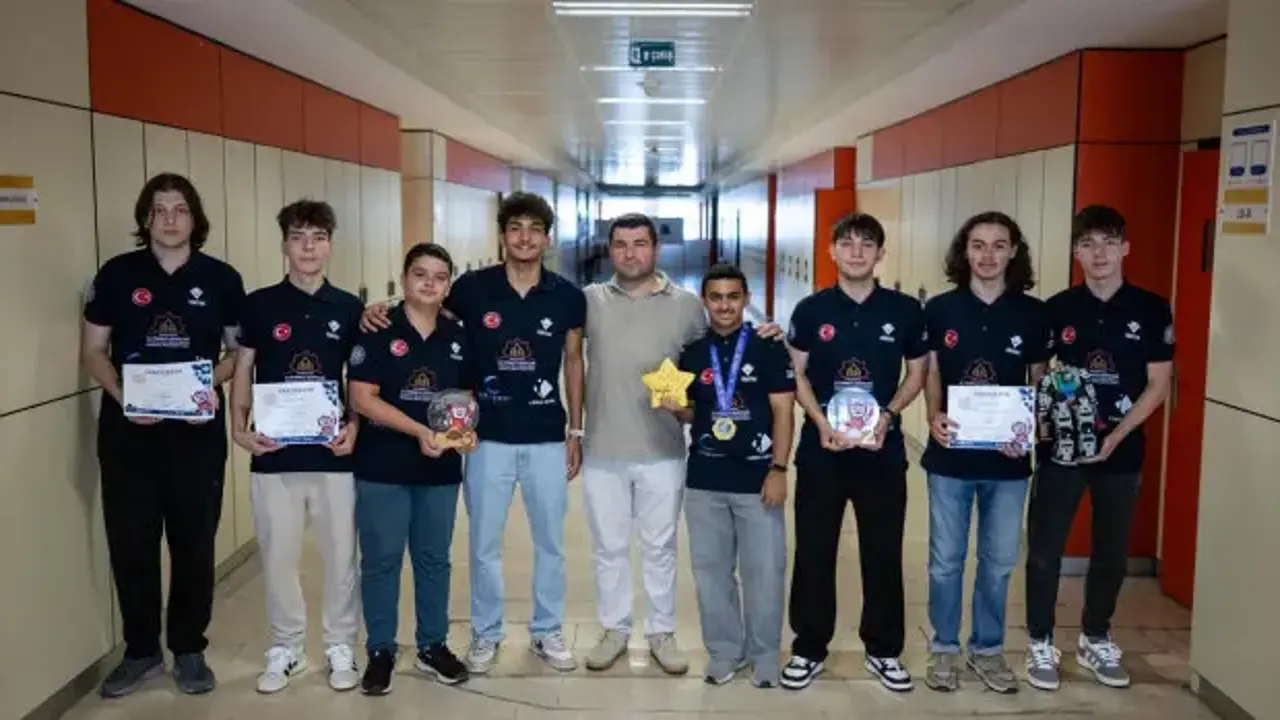 İmam hatipli mucitlere 4 Dünya Kupası
